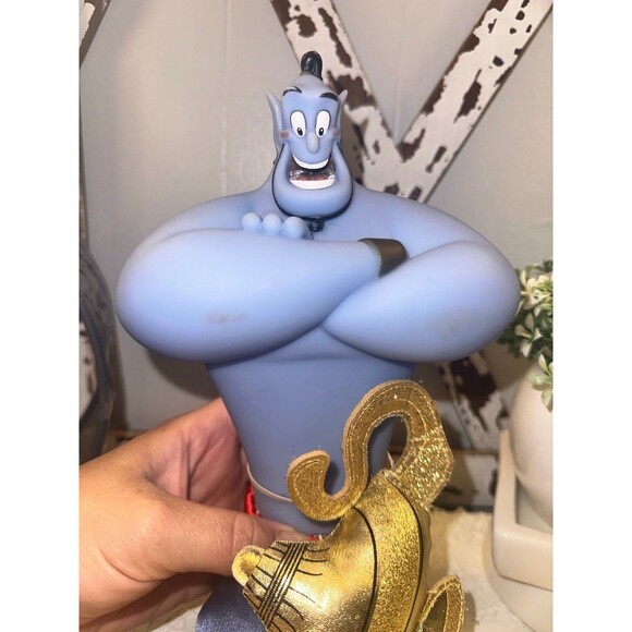 Disney's Alladin Vintage Genie Doll With Lamp - Picture 9 of 9